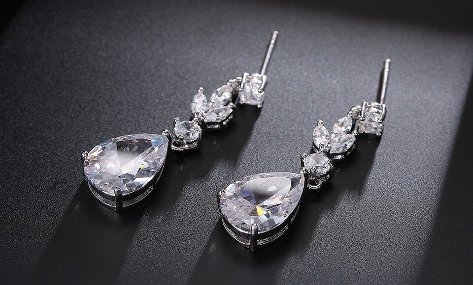 Dame Krystal Smykkesæt - - Dame Krystal Smykkesæt - €25 - {{ product_tags }