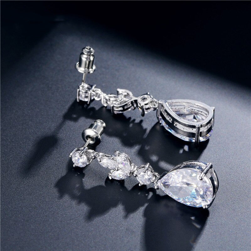 Dame Krystal Smykkesæt - - Dame Krystal Smykkesæt - €25 - {{ product_tags }