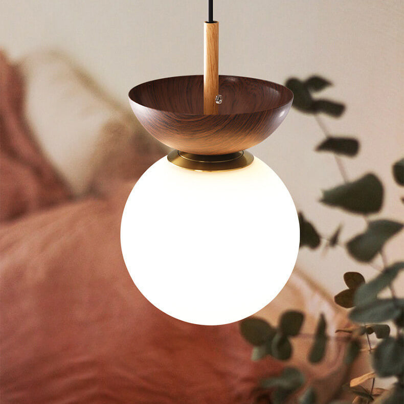 Nordisk Kugle Loftslampe - Træmaling & Metalaccent - - Home Decor - {{ product_tags }