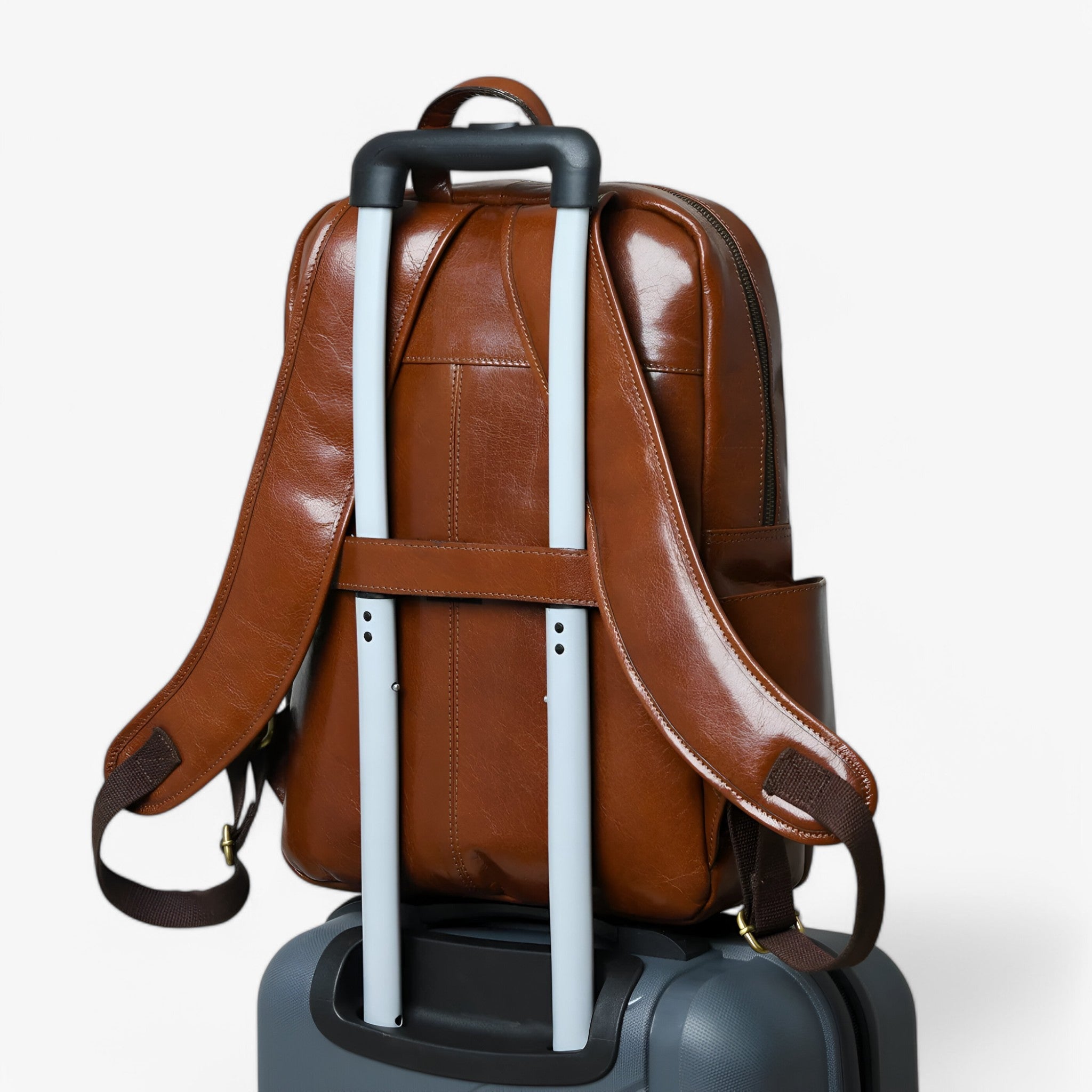 Valentino | Luksus rygsæk i italiensk læder - Brun - - Valentino | Luksus rygsæk i italiensk læder - Brun- €25 - {{ product_tags }