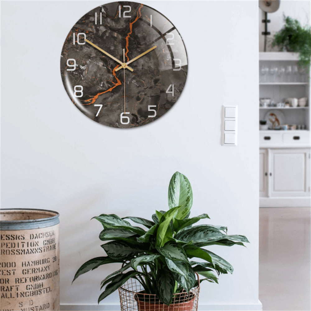 Tidløst marmorur - - Tidløst marmorur- €25 - {{ product_tags }