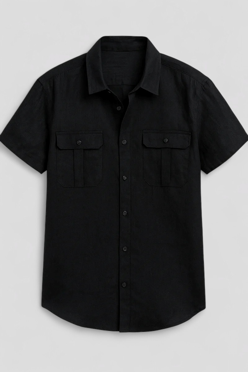 Vico | Sommerskjorte til mænd i linned med korte ærmer og forlommer - Sort - Vico | Sommerskjorte til mænd i linned med korte ærmer og forlommer- €25 - {{ product_tags }