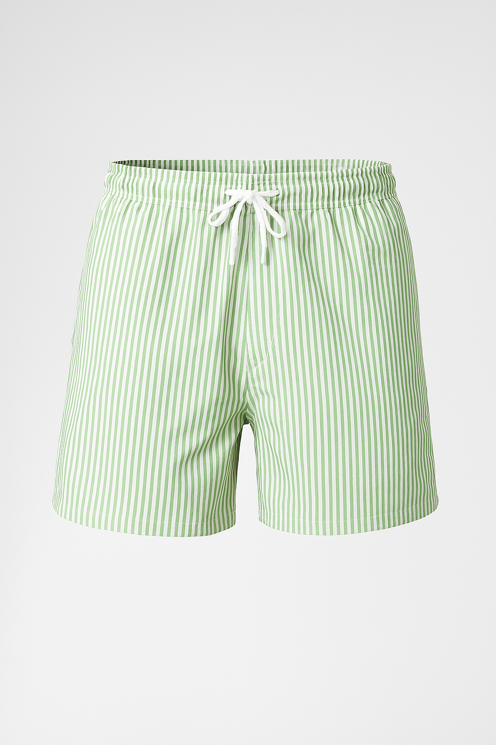 William | Stribet badebukser til mænd – Letvægts, hurtigtørrende og stilfulde - Grøn - William | Stribet badebukser til mænd – Letvægts, hurtigtørrende og stilfulde - €25 - {{ product_tags }
