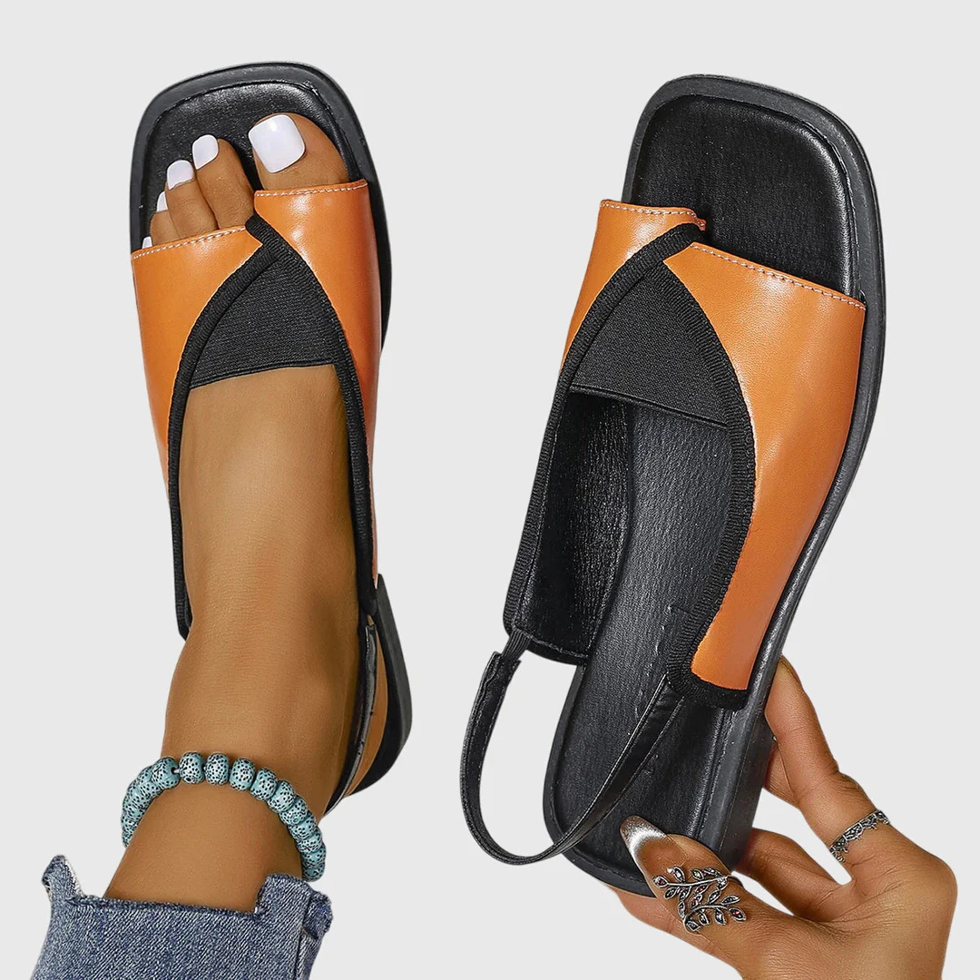 Damesko: Komfortable sandaler med flad sål, firkantet tå
