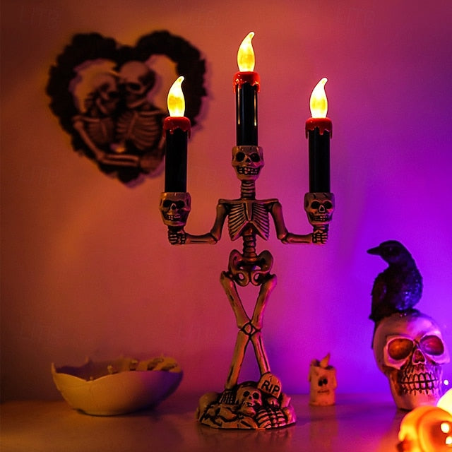 Skelet-kandelaber LED Lysestage - Uhyggelig Bordlampe - - Home & Garden > Decor > Home Fragrance Accessories > Candle Holders - {{ product_tags }