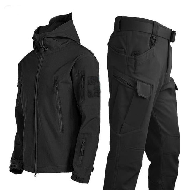 Herre Outdoor Sæt - Vatteret Vinterjakke med Hætte og Cargobukser - Sæt (Jakke + Bukser) Sort - Kleding en accessoires > Kleding > Kledingsets - {{ product_tags }