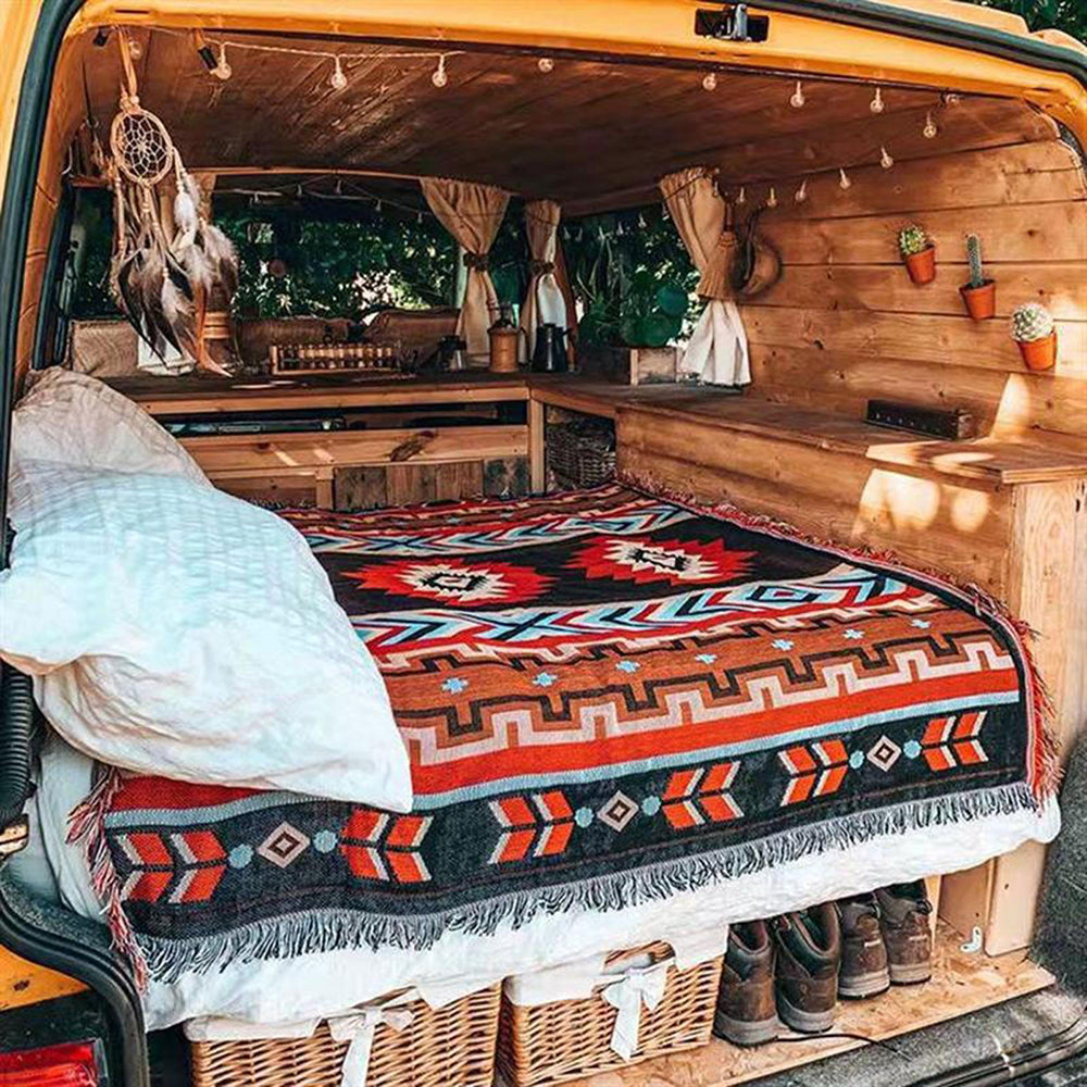 Boho Picnic Blanket | Et moderigtigt boheme-tæppe til dine udendørs aktiviteter - - Boho Picnic Blanket | Et moderigtigt boheme-tæppe til dine udendørs aktiviteter- €25 - {{ product_tags }