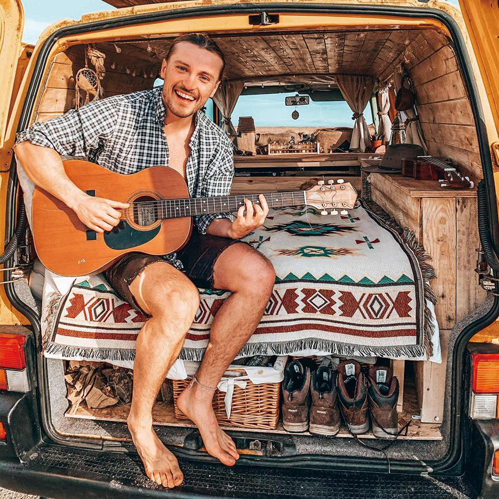 Boho Picnic Blanket | Et moderigtigt boheme-tæppe til dine udendørs aktiviteter - - Boho Picnic Blanket | Et moderigtigt boheme-tæppe til dine udendørs aktiviteter- €25 - {{ product_tags }