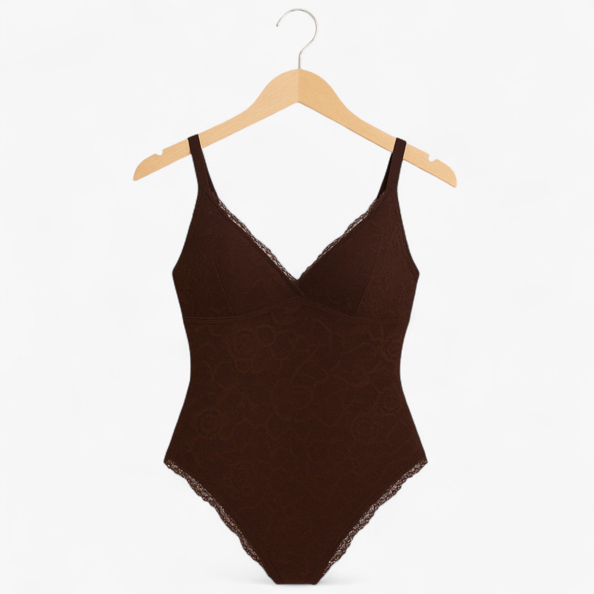 Vivian | Der Popilush Spidsoverall fremhæver hver kurve i enhver nuance - - women's fashion - {{ product_tags }