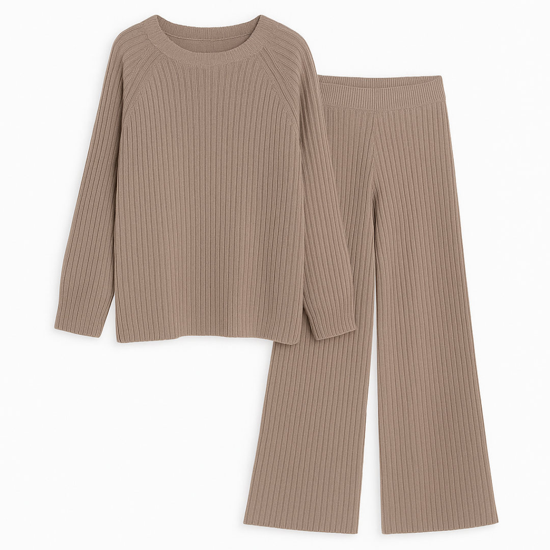 Eliza | Hyggeligt ribbet loungesæt - Beige - women's fashion - {{ product_tags }