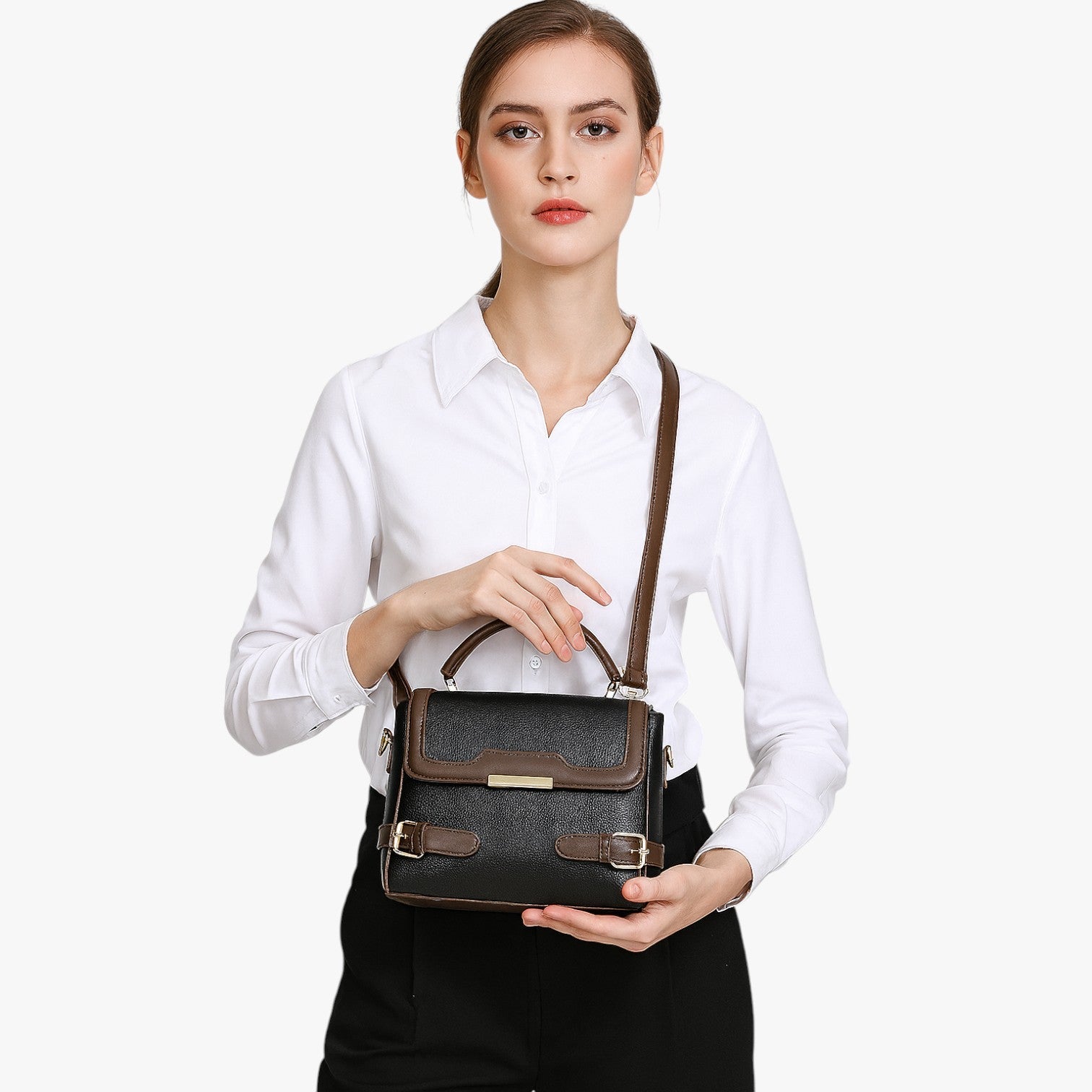 Veronica | Kvindelig casual håndtaske - Stor, elegant og vandtæt - - Veronica | Kvindelig casual håndtaske - Stor, elegant og vandtæt- €25 - {{ product_tags }