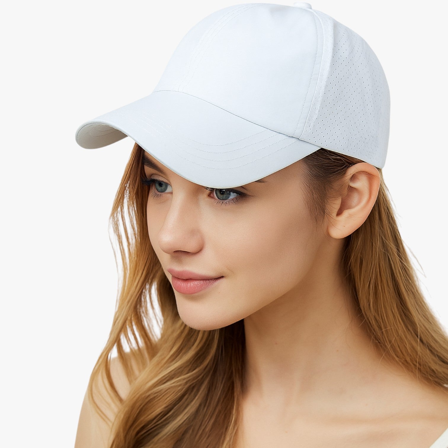 Aliyah | Sportscappe til sommer med hestehale og åndbart netmateriale - - Aliyah | Sportscappe til sommer med hestehale og åndbart netmateriale - €25 - {{ product_tags }