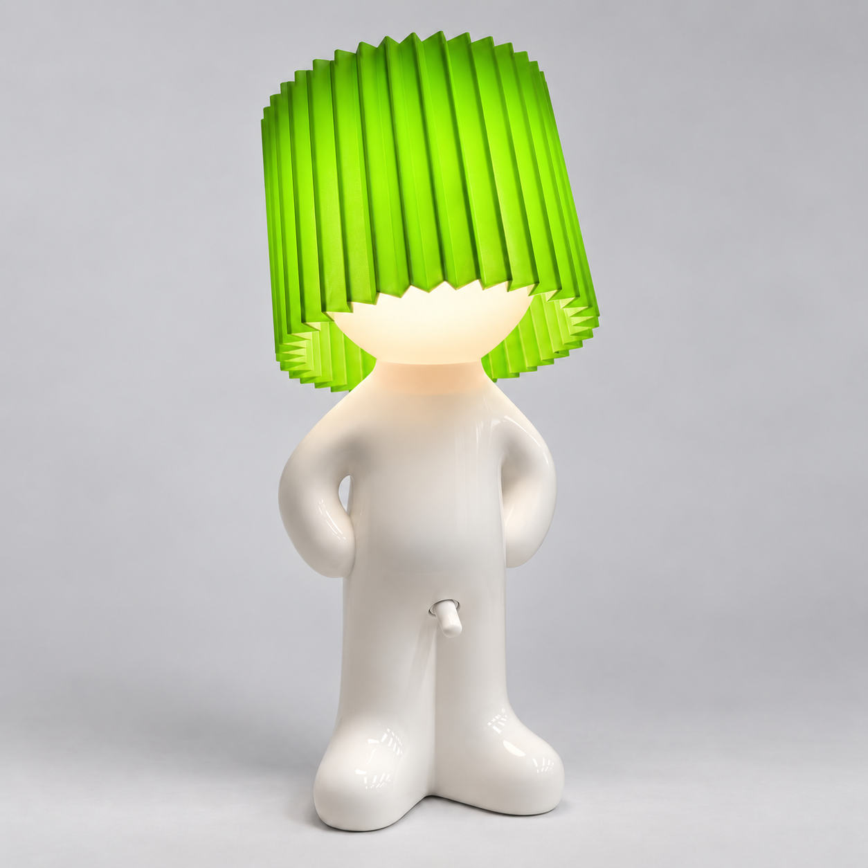 Bordlampe Figur - Dekorativt Design med Plisseret Skærm og LED