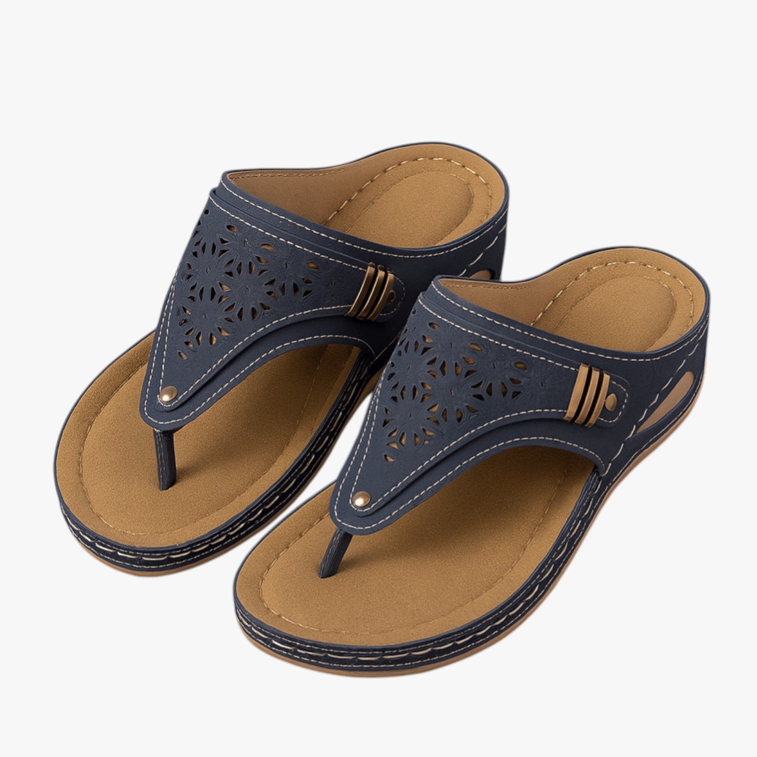Julia | Bløde ortopædiske damesandaler, skridsikre og med sommerplatform - Blå - Julia | Bløde ortopædiske damesandaler, skridsikre og med sommerplatform - €25 - {{ product_tags }