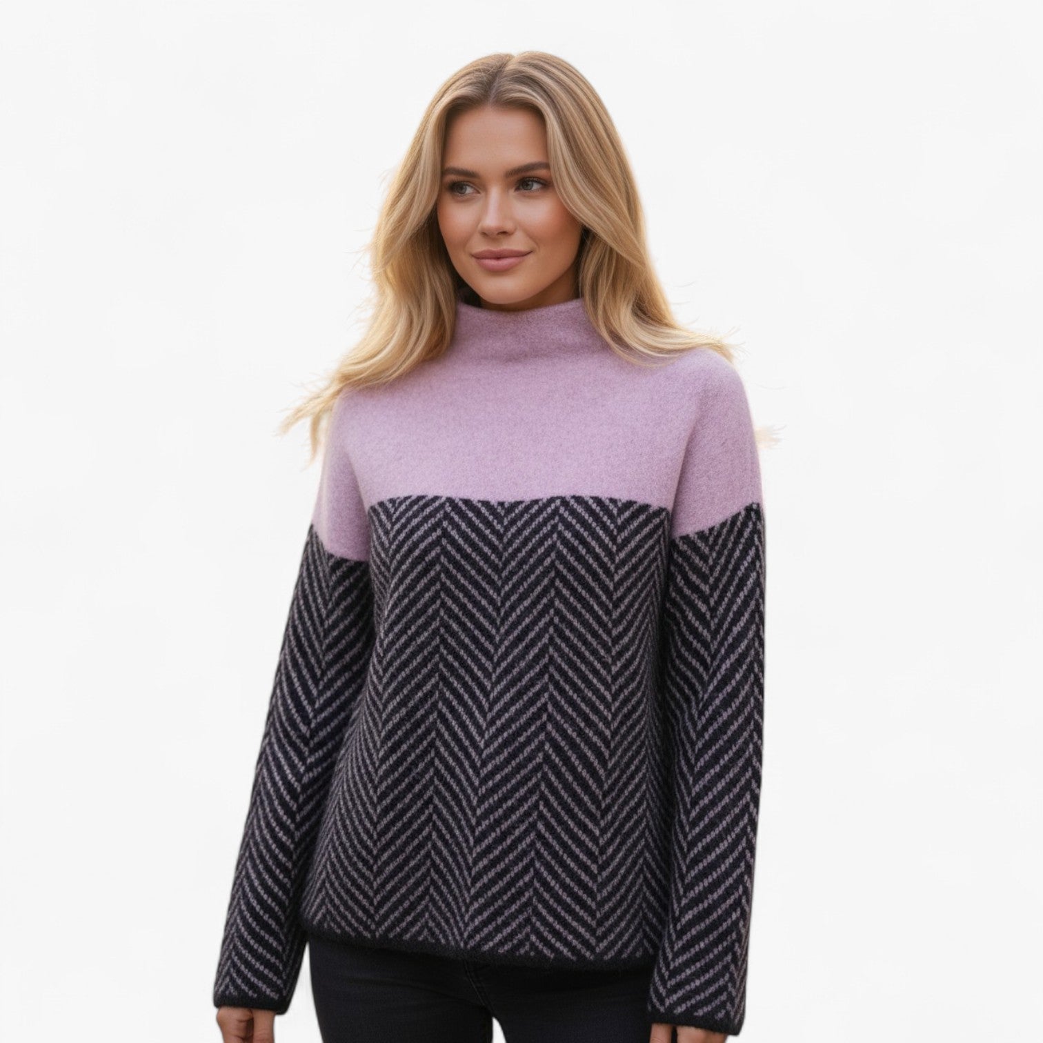 Ella | Dame Striktrøje med Høj Krave og Mønster - - Sweatre - {{ product_tags }