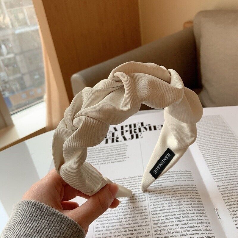 Freya-pandebånd | Løft din frisure med dette stilfulde brede pandebånd - Hvid - women's fashion - {{ product_tags }