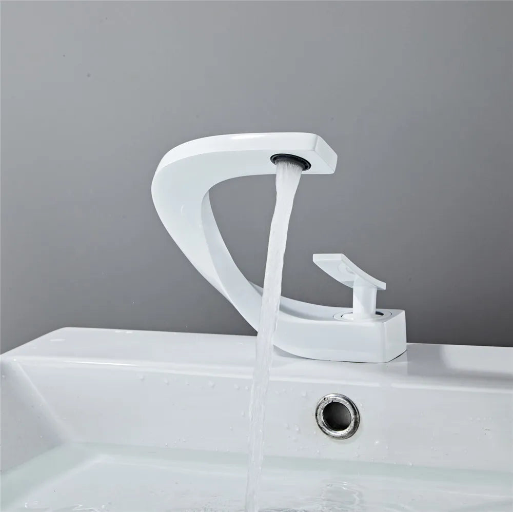 Dorte | Badearmatur til ein elegantes og komfortables Badezimmererlebnis