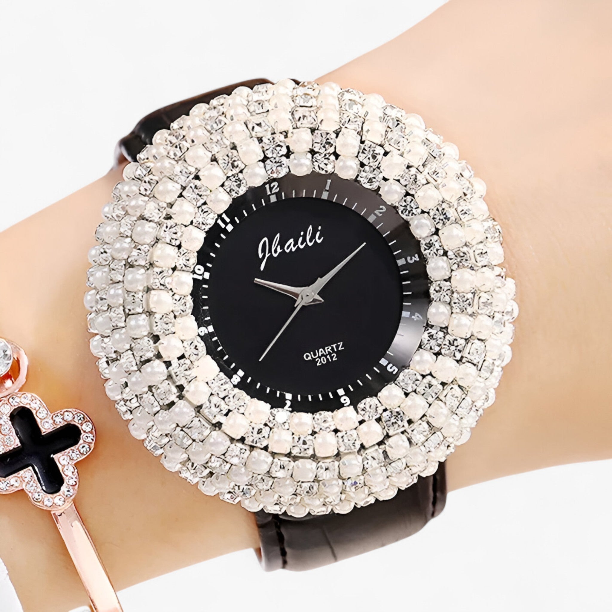 Joanna | Læderur med sort urskive og rhinsten - - watches - {{ product_tags }