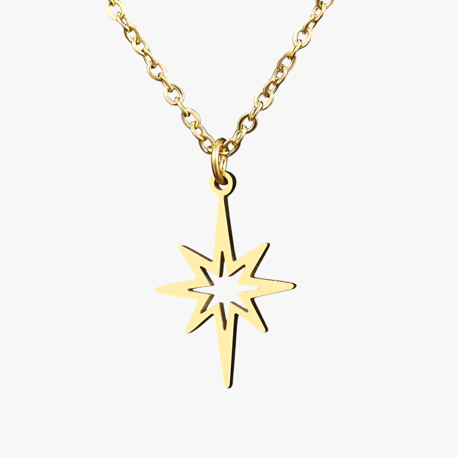 Lilith | Elegant halskæde med stjernevedhæng i rustfrit stål - Guld 45cm - other - {{ product_tags }