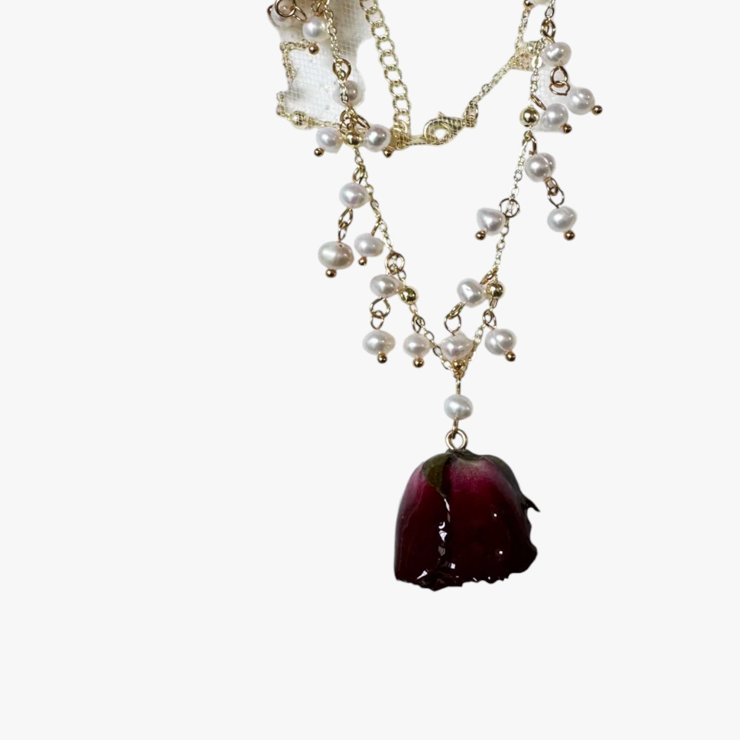 Annalisa | Royal Rose Halskæde med et romantisk præg - - Annalisa | Royal Rose Halskæde med et romantisk præg - €25 - {{ product_tags }