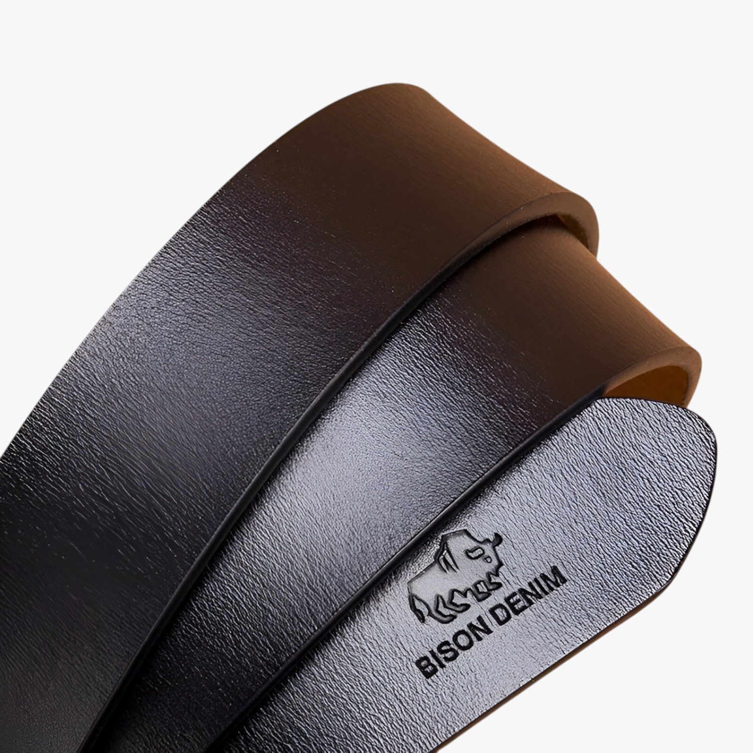 Bryson | Bælte i luksuriøst læder med nålespænde - - men's fashion - {{ product_tags }