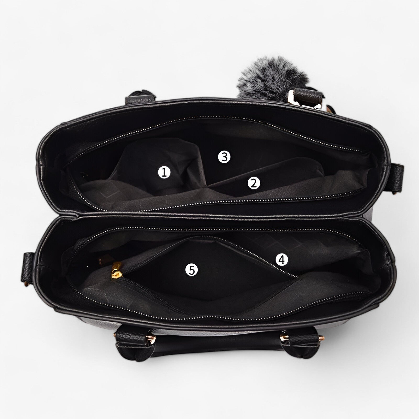 Lena | Stilfuld læder-messenger taske med blød pompon - - bags - {{ product_tags }