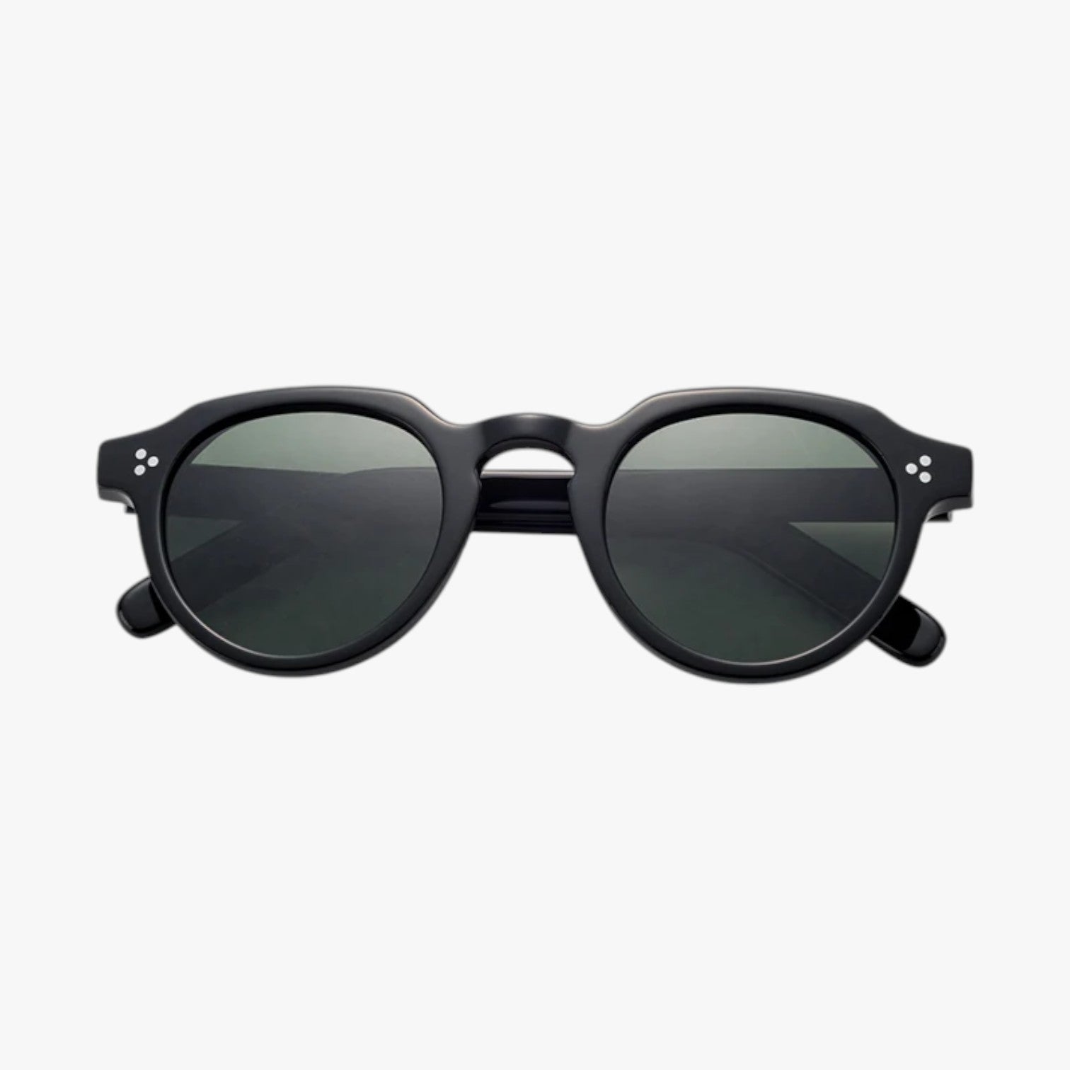 Celina | Retro dame solbriller - Bæredygtig elegance med polariserede linser - solbriller Sort - Celina | Retro dame solbriller - Bæredygtig elegance med polariserede linser - €25 - {{ product_tags }
