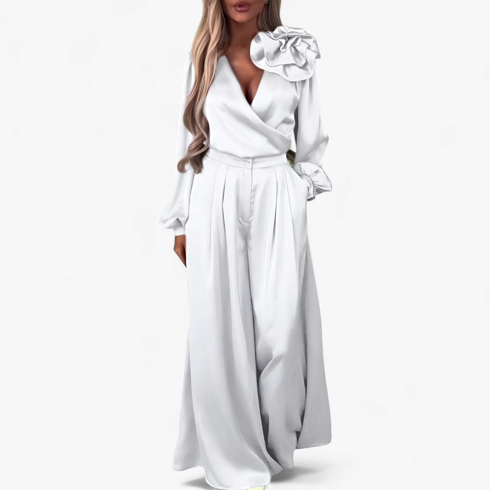 Leona | Kvinders Polyester Sæt med V-hals og Brede Bukser - Hvid - Kvinders tøj - {{ product_tags }