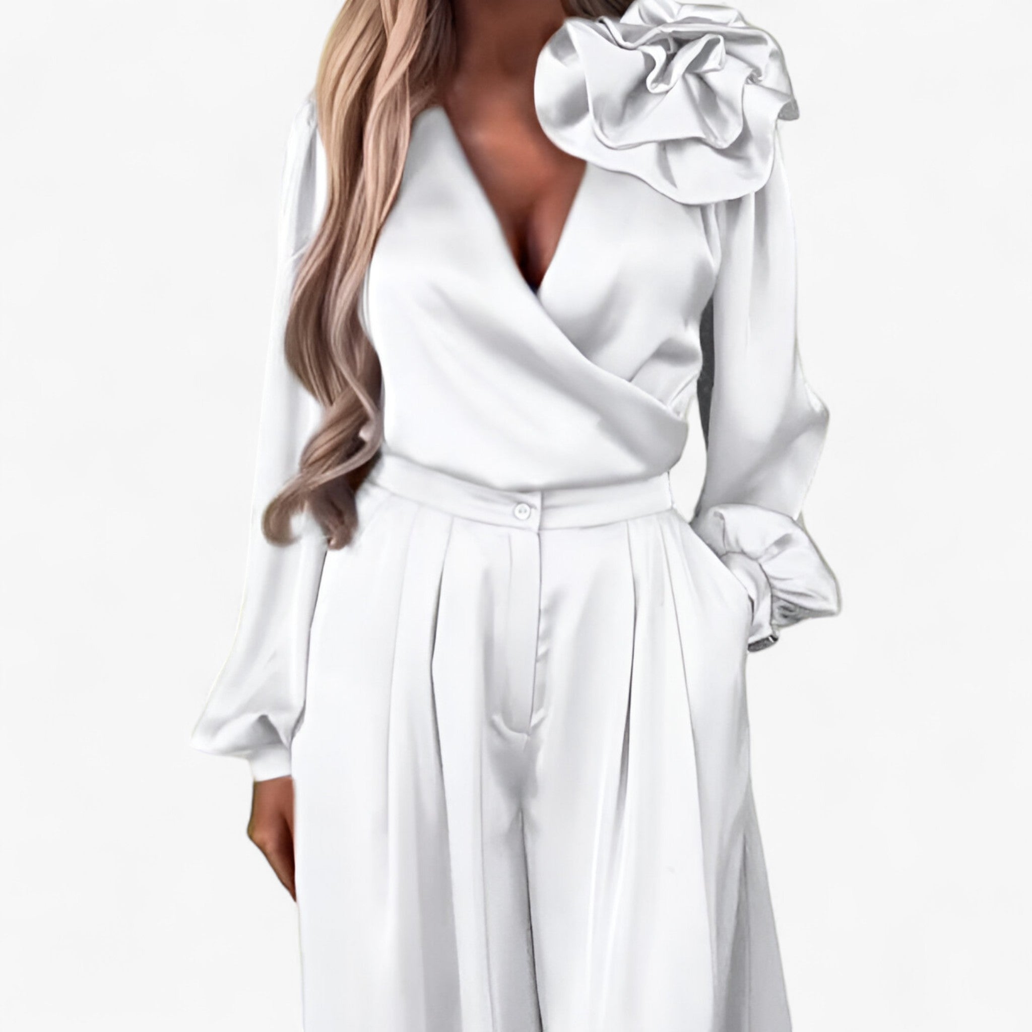Leona | Kvinders Polyester Sæt med V-hals og Brede Bukser - - Kvinders tøj - {{ product_tags }