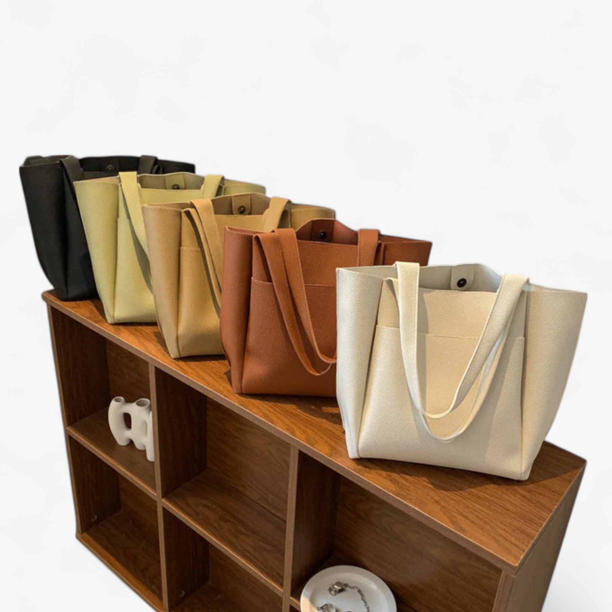 Lyka | Coï Luxe Vegansk Læder Skuldertaske - - Lyka | Coï Luxe Vegansk Læder Skuldertaske - €25 - {{ product_tags }