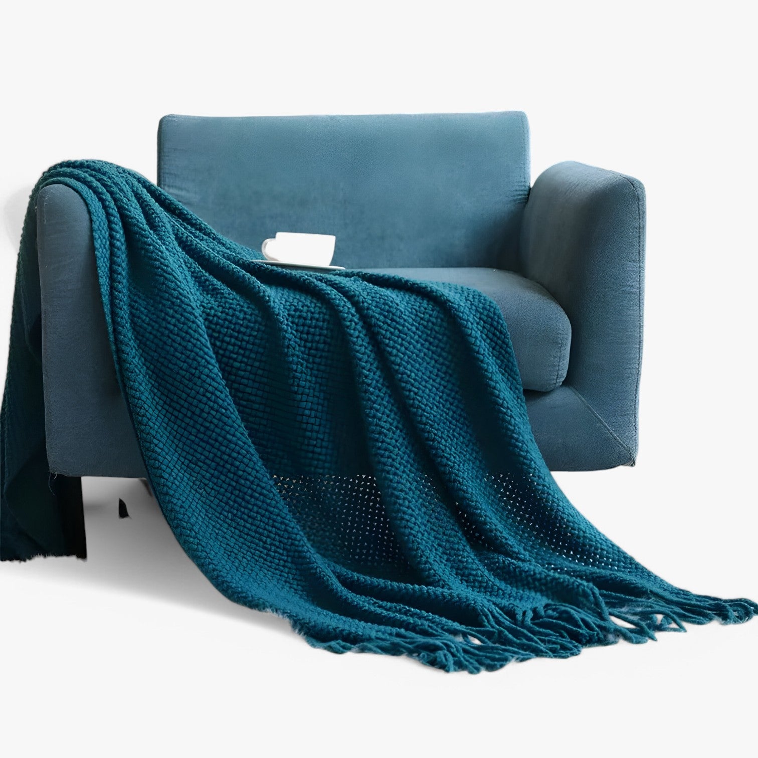 Chiara | Hyggeligt strikket plaid – blød, varm og stilfuld med frynser - Blå - house & garden - {{ product_tags }