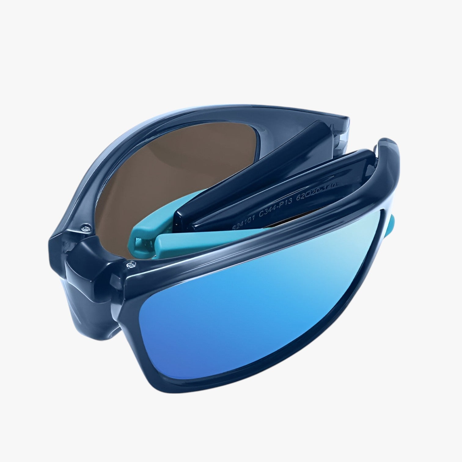 Deven | Sammenklappelige sportsolbriller – letvægts og anti-refleks - - Deven | Sammenklappelige sportsolbriller – letvægts og anti-refleks- €25 - {{ product_tags }