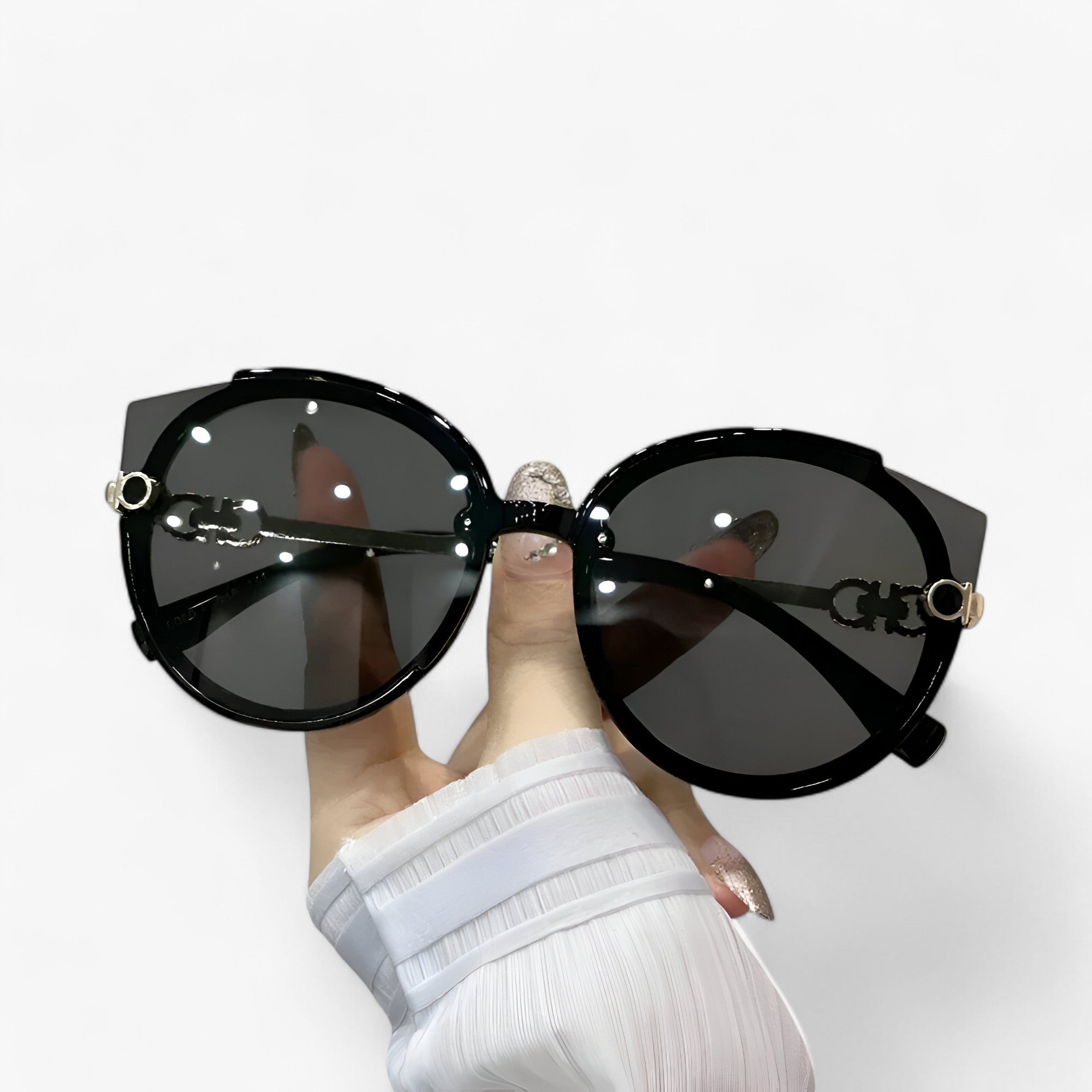 Shana | Runde solbriller med farveforløb - vintage stil og beskyttelse - Sort - women's fashion - {{ product_tags }