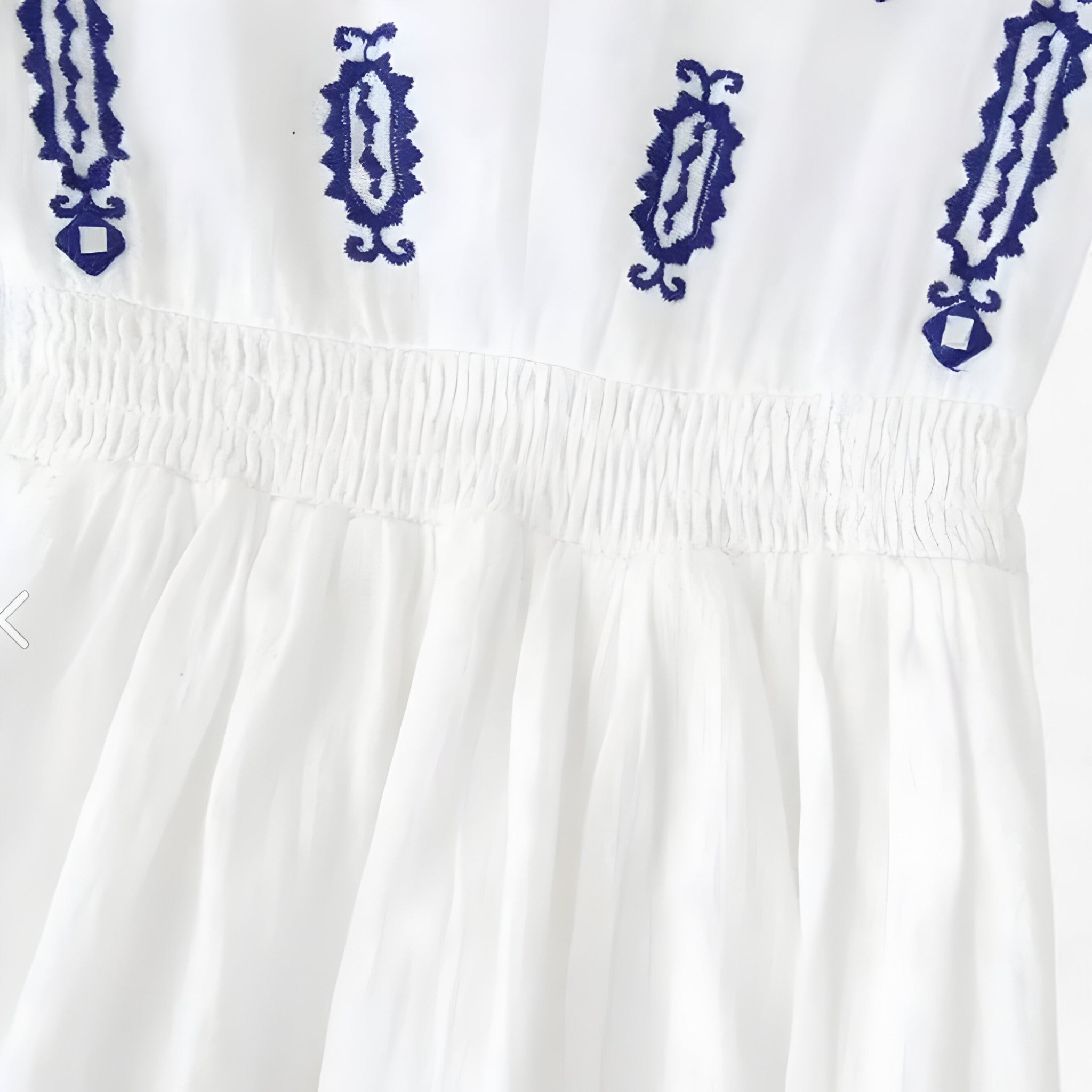 Alma | Boho-bluse med marineblåt broderimønster, løs pasform - - women's fashion - {{ product_tags }