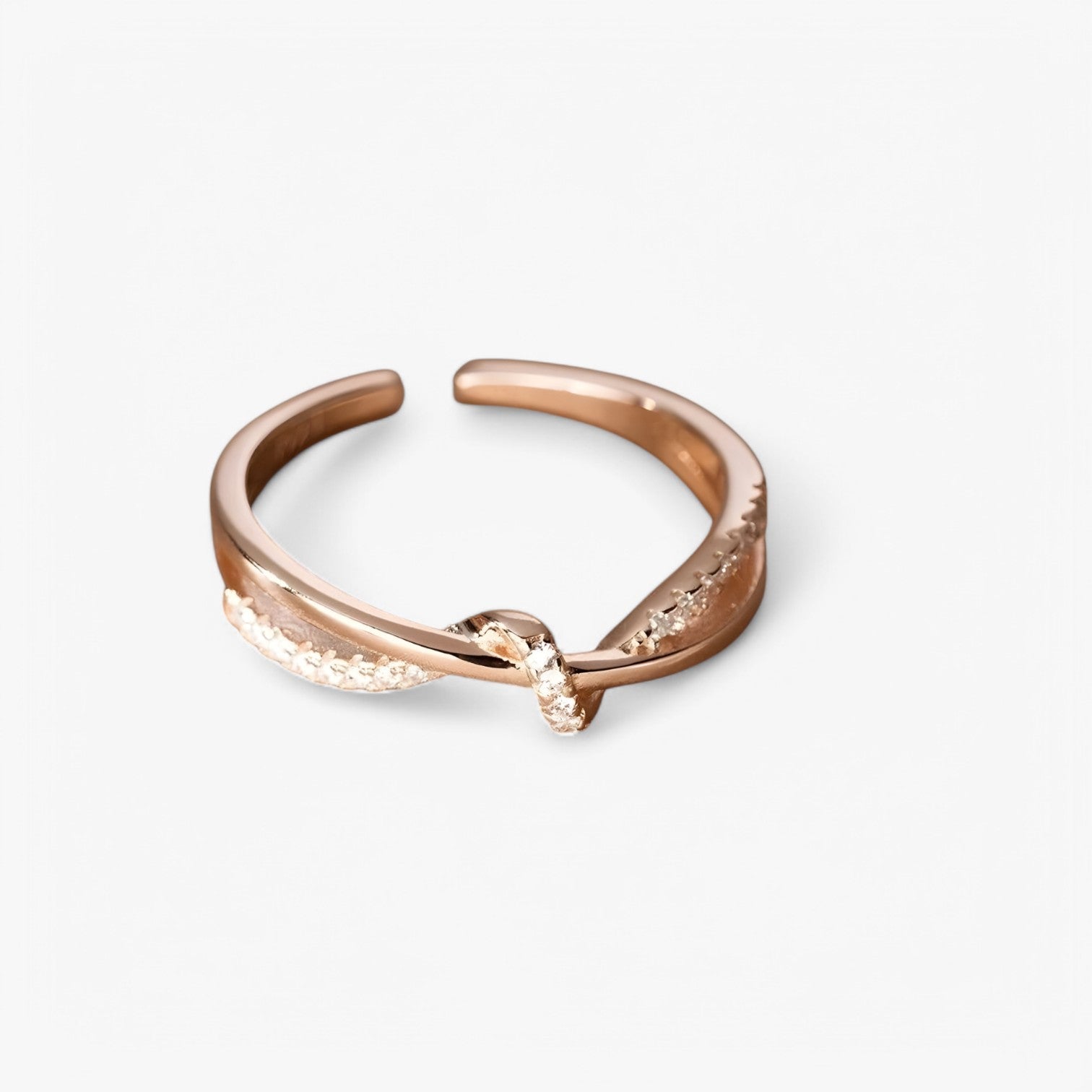 Mileva | Sterlingsølv Knoop Kors Ring – Elegant, Stapelbar & Tidsløs - - watches - {{ product_tags }
