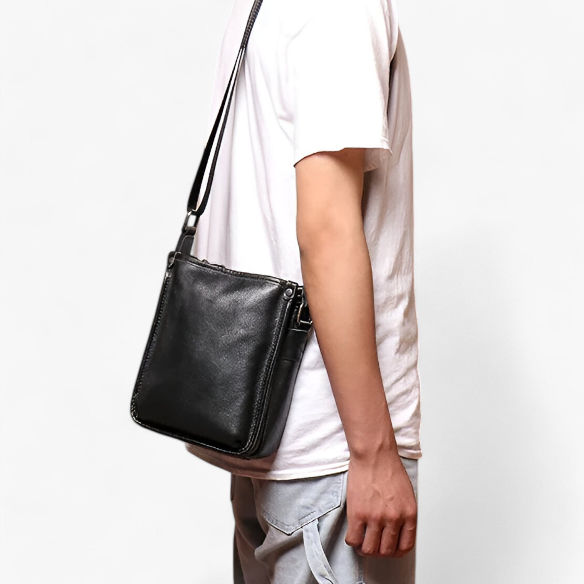 Nathan | Skuldertaske - Alsidigt lædermodel - - bags - {{ product_tags }