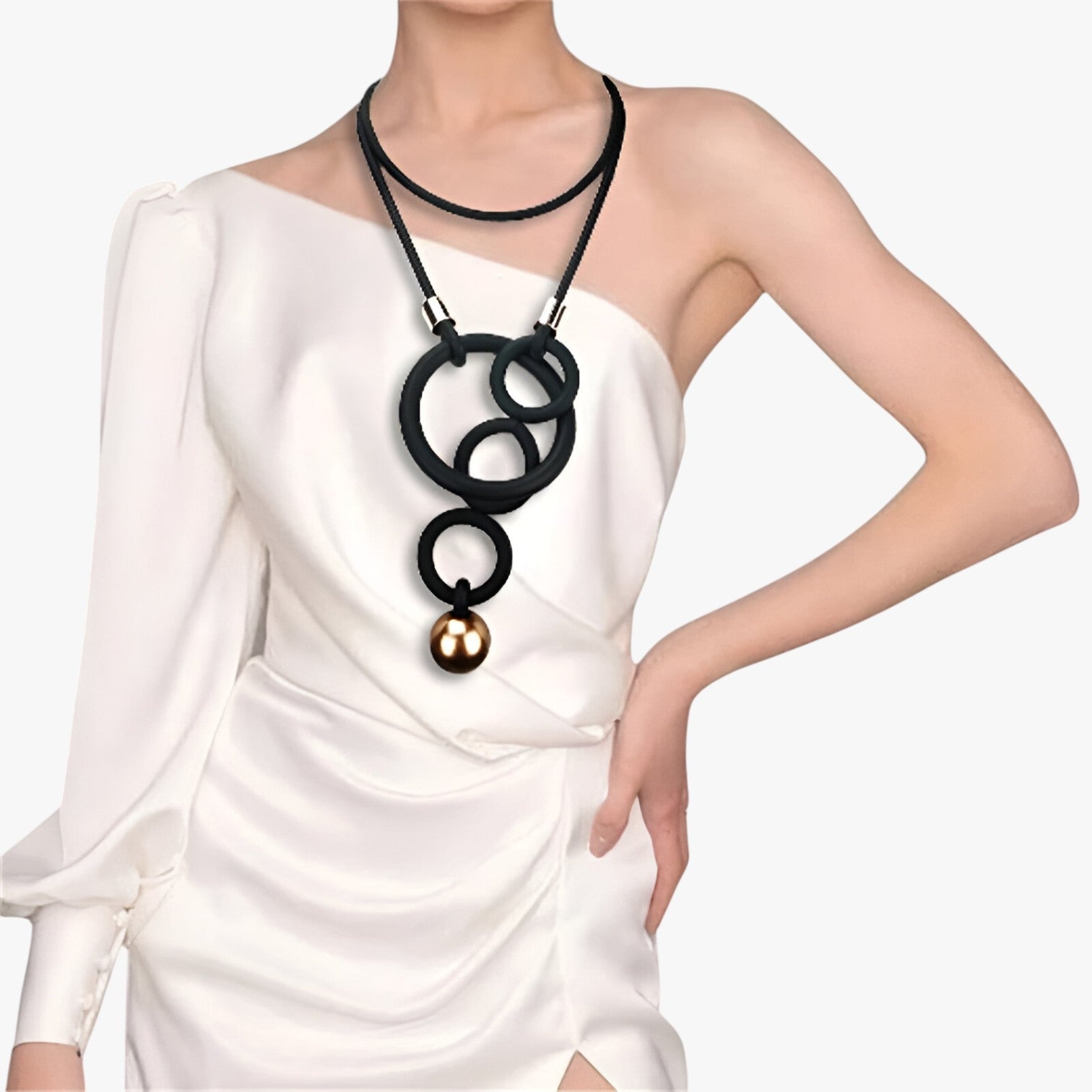 Cassidy | Elegant statement: luksuriøs justerbar kæde med store perlebedel - - women's fashion - {{ product_tags }