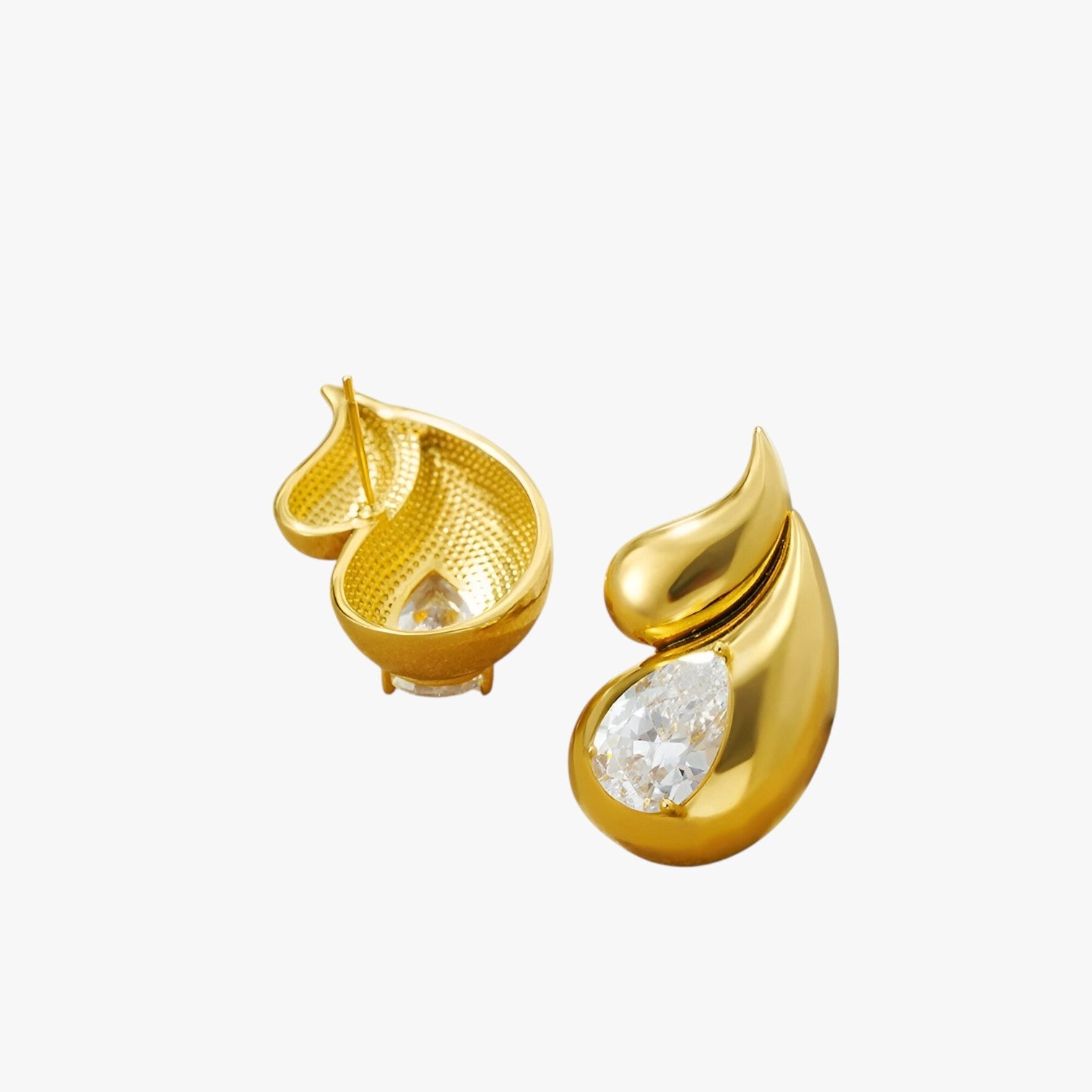 Naomi | Guldhængende lette og skinnende øreringe - - women's fashion - {{ product_tags }