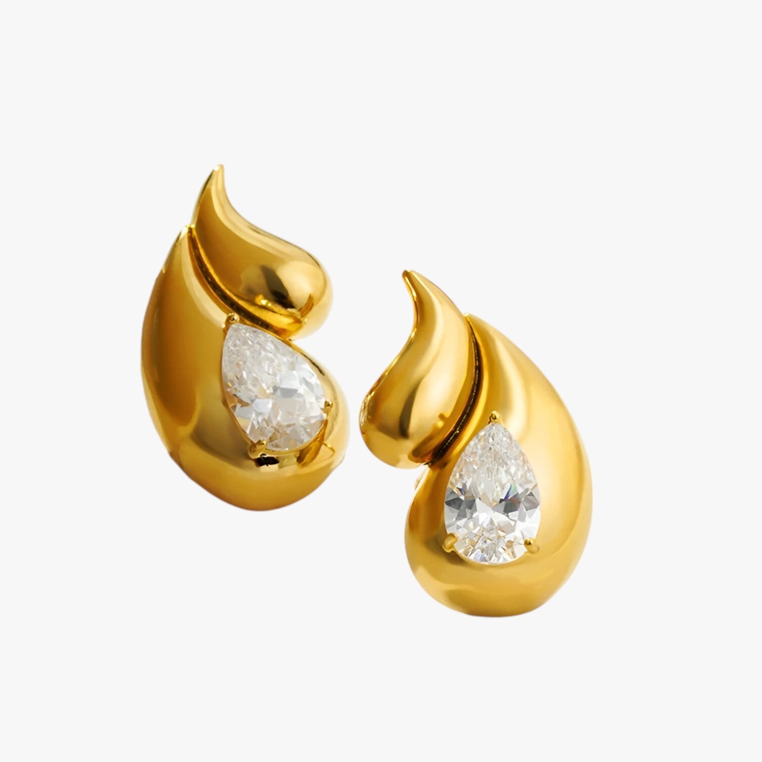 Naomi | Guldhængende lette og skinnende øreringe - - women's fashion - {{ product_tags }