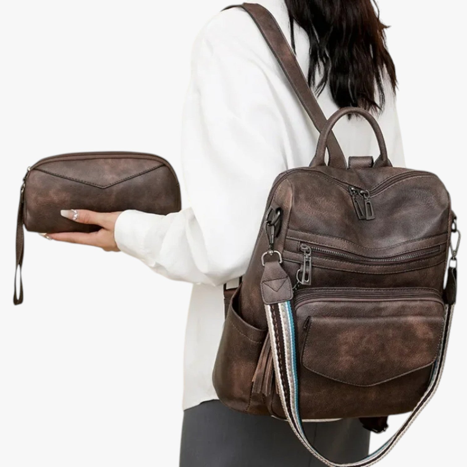 Avianna | Elegant og rummelig læderrygsæk - - Avianna | Elegant og rummelig læderrygsæk - €25 - {{ product_tags }