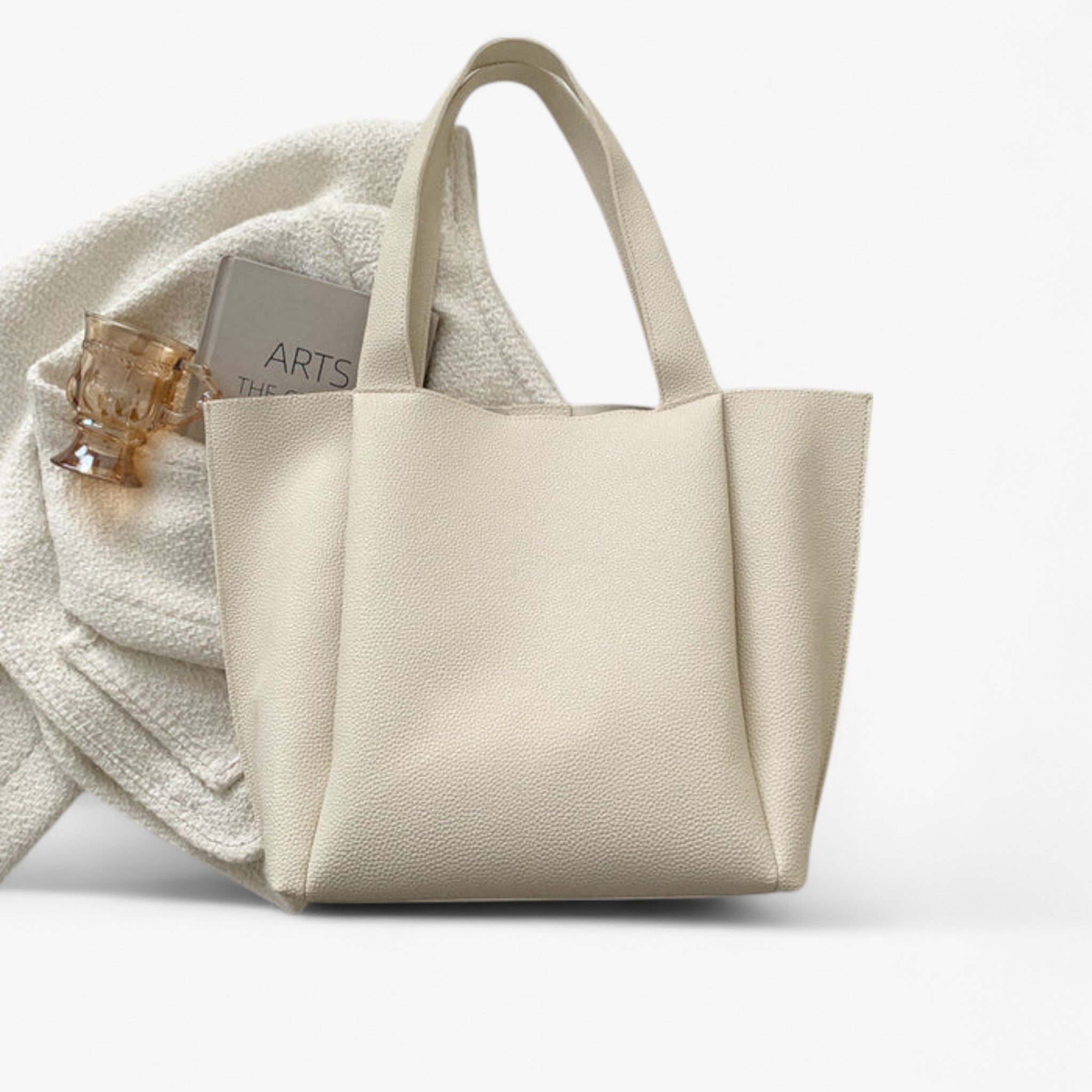 Lyka | Coï Luxe Vegansk Læder Skuldertaske - - Lyka | Coï Luxe Vegansk Læder Skuldertaske - €25 - {{ product_tags }