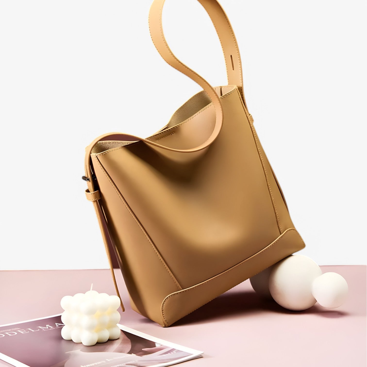 Hilda | Stilfuldt læder skuldertaske – Rummelig og elegant - - bags - {{ product_tags }