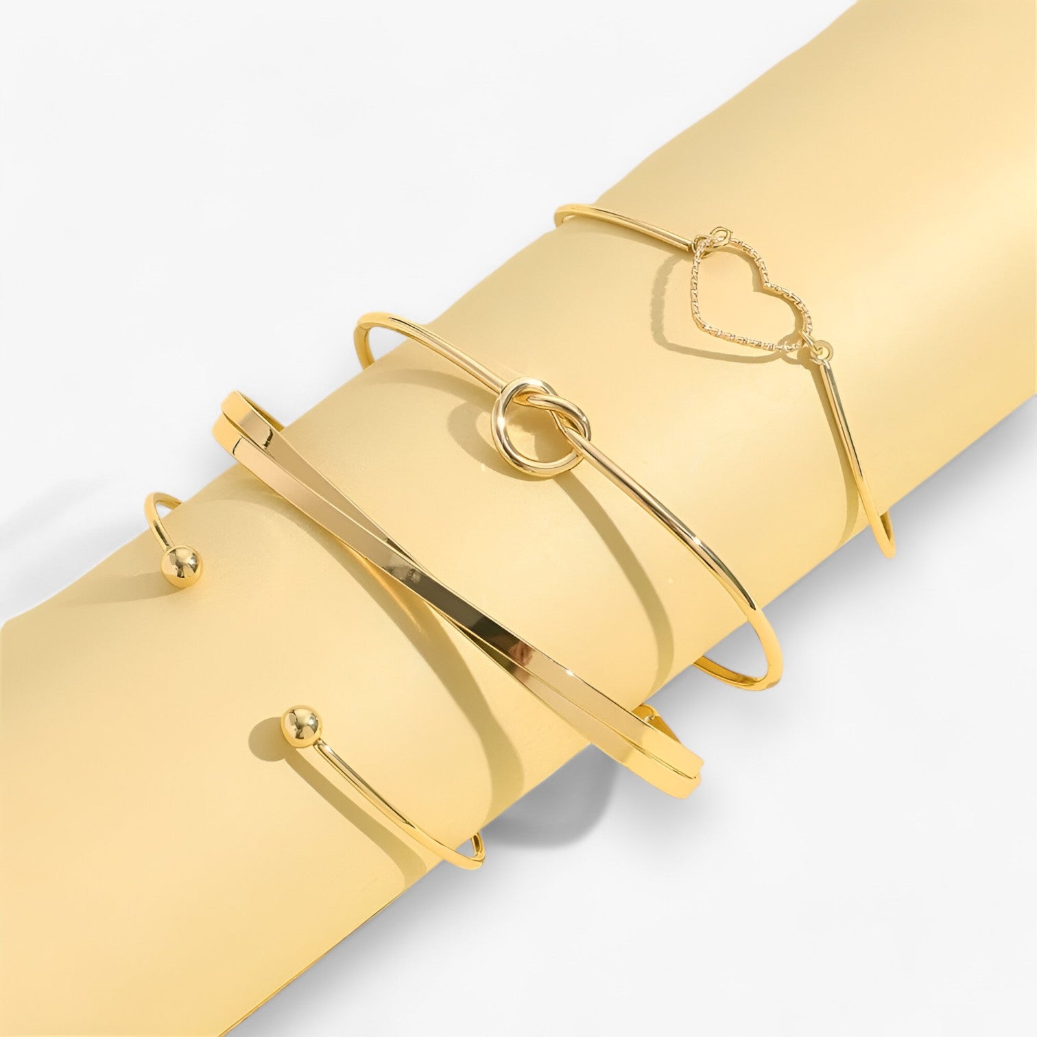 Elisa | Sæt af sammenflettede armbånd i stål til et goth chic look - - women's fashion - {{ product_tags }