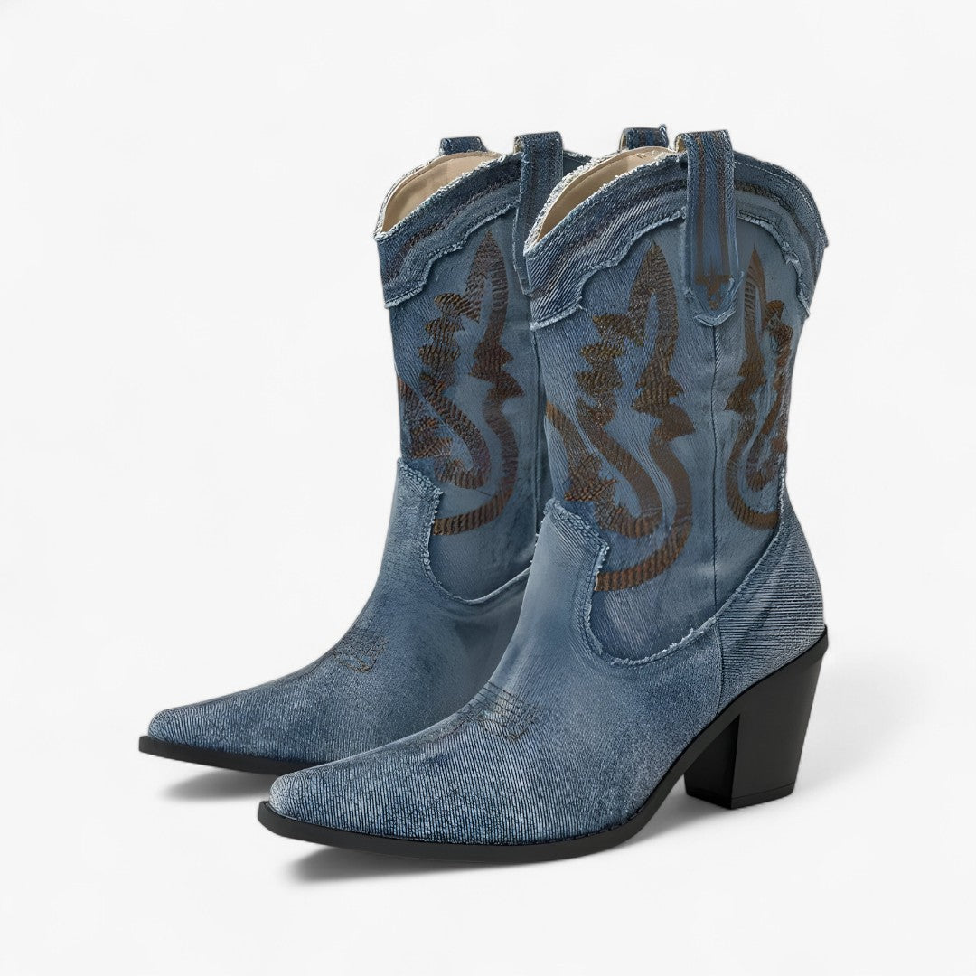 Savannah | Broderede cowboy-støvler i retro western-stil - Blå - Savannah | Broderede cowboy-støvler i retro western-stil - €25 - {{ product_tags }