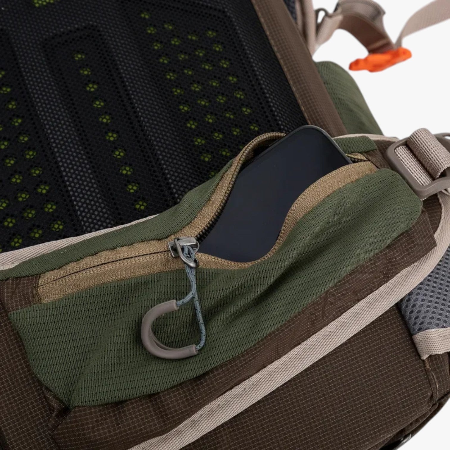 Nico | Trekkingrygsæk Zanzibar 35L Let og Alsidig til Udflugter og Rejser - - Giselle | Trekkingrygsæk Zanzibar 35L Let og Alsidig til Udflugter og Rejser - €25 - {{ product_tags }