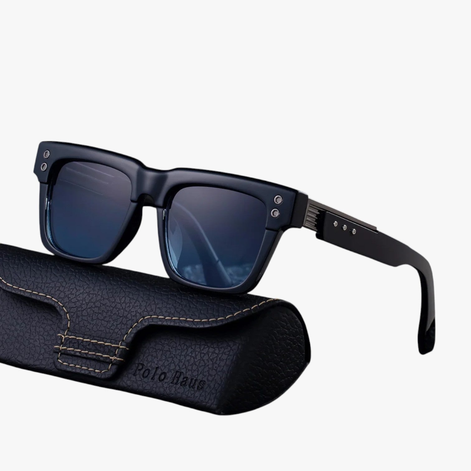 Timothy | Retro solbriller til mænd med UV400 beskyttelse - - Timothy | Retro solbriller til mænd med UV400 beskyttelse - €25 - {{ product_tags }