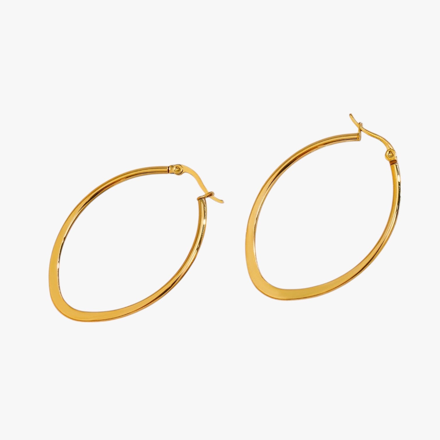 Aleyna | Elegante guldringe – dristig stil, tidløs glans - - women's fashion - {{ product_tags }