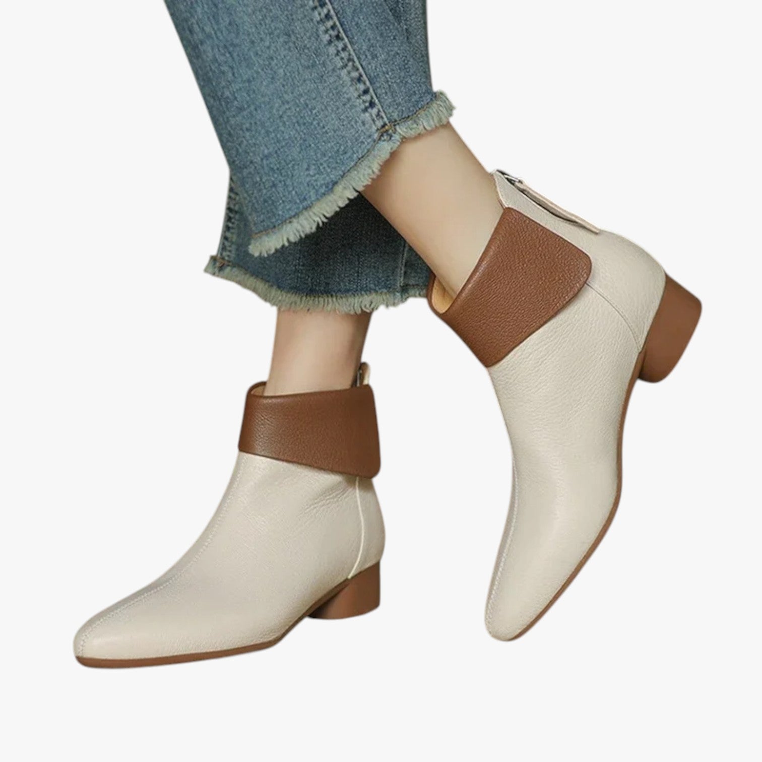 Amelia | Retro læderstøvler: komfort og stil til efteråret - - Amelia | Retro læderstøvler: komfort og stil til efteråret - €25 - {{ product_tags }