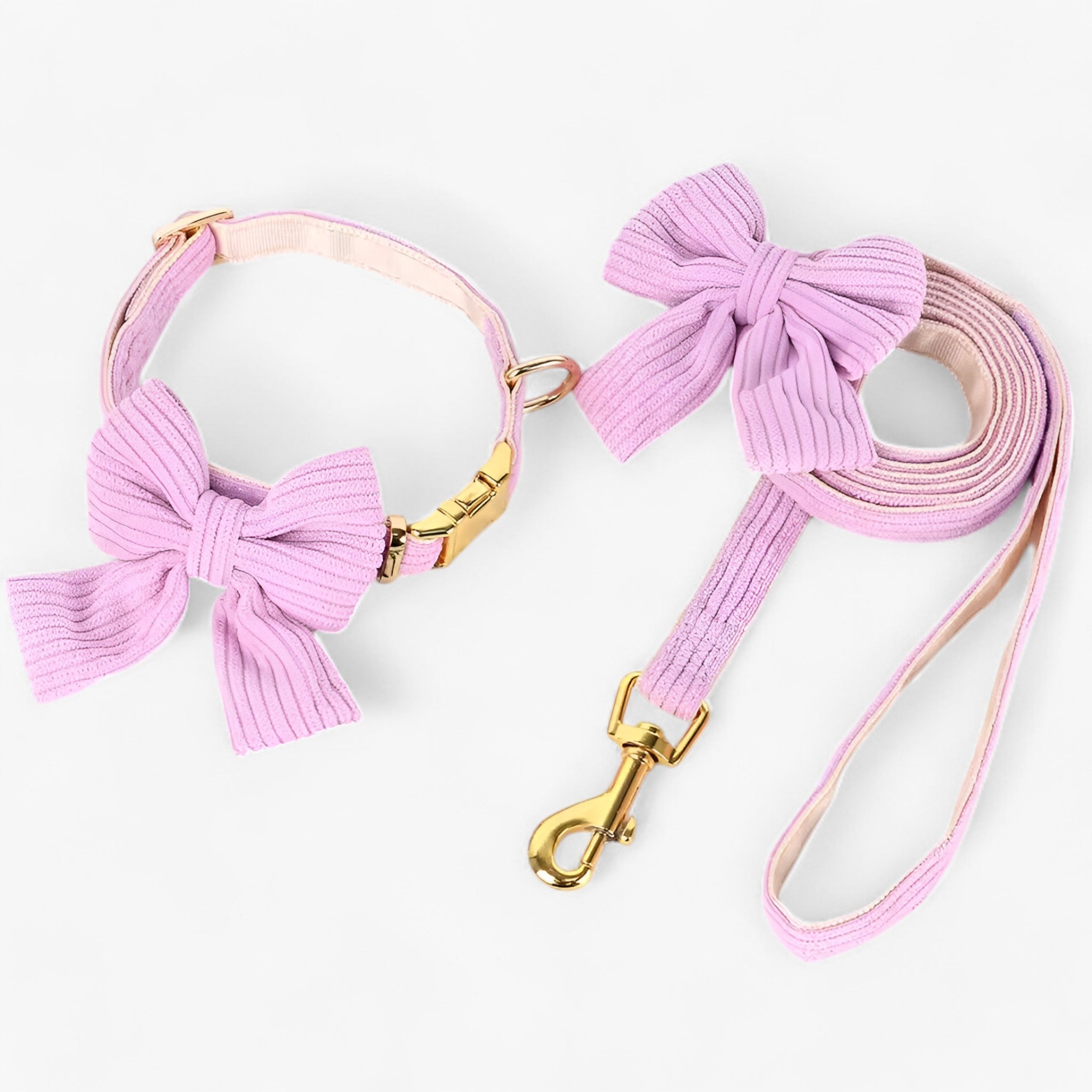 Luna | Sød Lyserød Halsbånd og Snor Sæt til Små og Mellemstore Hunde - - Luna | Sød Lyserød Halsbånd og Snor Sæt til Små og Mellemstore Hunde- €25 - {{ product_tags }
