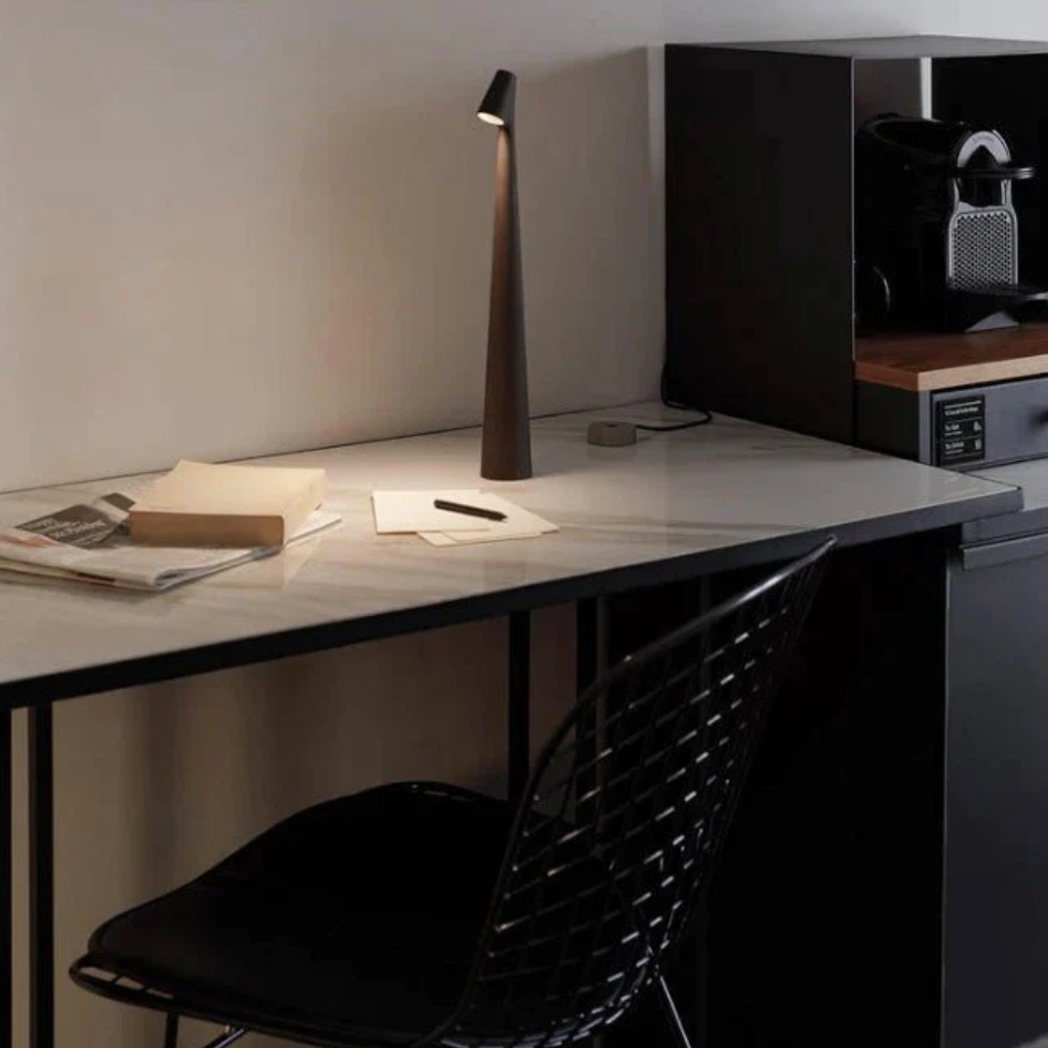 LuminaTouch | Bordlampe med touchkontrol - - house & garden - {{ product_tags }